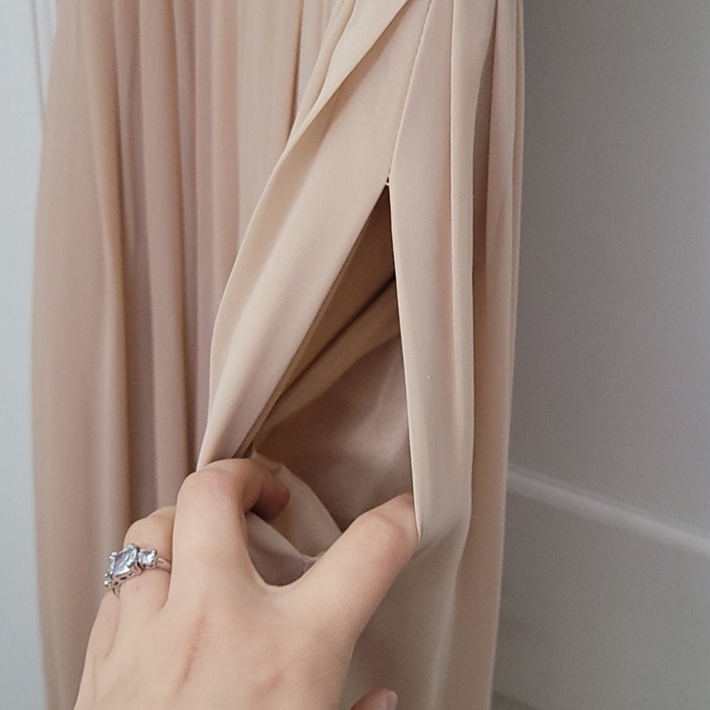 Monique Lhuillier Chiffon Formal Dress - Picture 5 of 8